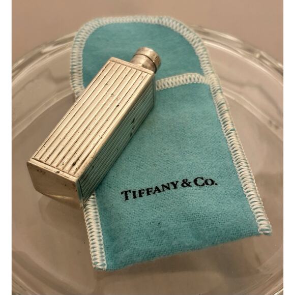 VINTAGE TIFFANY & CO. STERLING TRAVEL MINI PERFUME BOTTLE w/POUCH - Picture 1 of 8